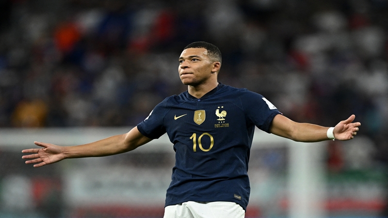 Kylian Mbappe xứng đáng góp mặt trong đội hình Pháp xuất sắc với thành tích ấn tượng của mình